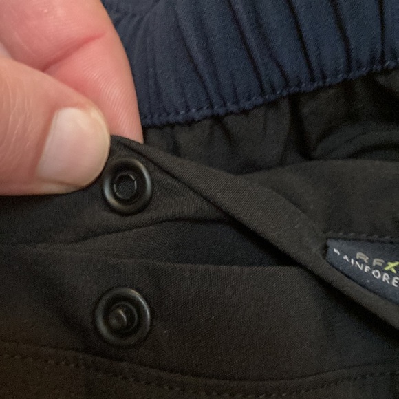 NWT. Rain Forest is water resistant shorts. They are thin durable fabric. - Picture 5 of 8